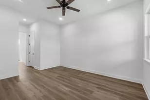 3903 Pirates Beach Cir, Galveston, TX 77554 - Photo 14