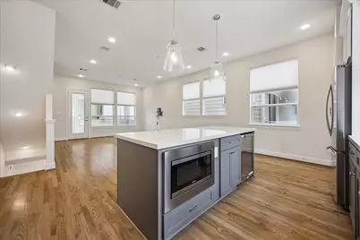 2722 Eado Edge Court, Houston, TX 77020 - Photo 6