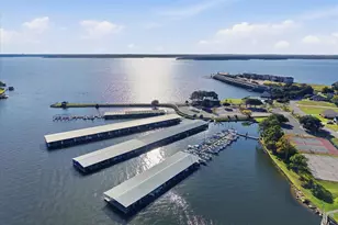 5218 Park View Dr, Willis, TX 77318 - Photo 38