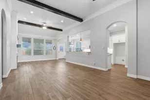 5218 Park View Dr, Willis, TX 77318 - Photo 8