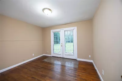 304 Harris Boulevard, Conroe, TX 77301 - Photo 14