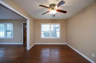 304 Harris Blvd, Conroe, TX 77301 - Photo 8