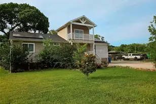 5821 Woodview Dr, Humble, TX 77396 - Photo 2