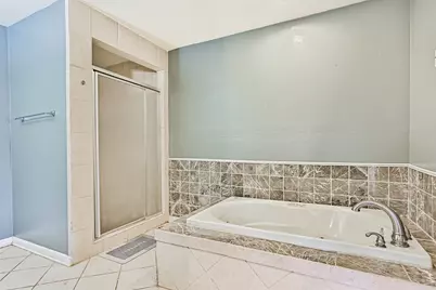 901 N Amburn Road, Texas City, TX 77591 - Photo 14
