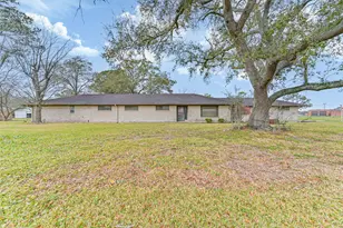 901 N Amburn Rd, Texas City, TX 77591 - Photo 24