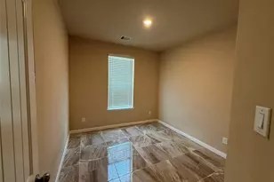 7642 Aiiden Ridge Ln, Houston, TX 77016 - Photo 6