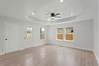 8018 Ethel Street, Houston, TX 77028 - Photo 4