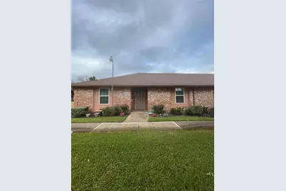 12133 Sharpview Drive, Houston, TX 77072 - Photo 2