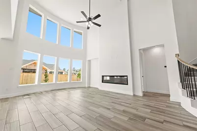 142 Arrow Wood Forest Court, Willis, TX 77318 - Photo 4