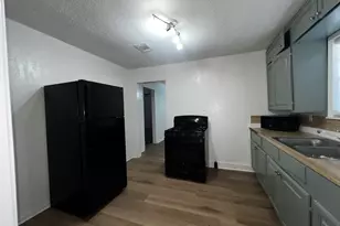 2840 Hebert St, Beaumont, TX 77705 - Photo 6