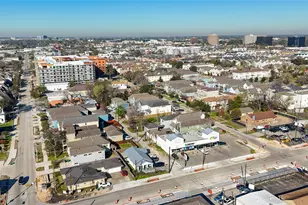 2009 N Durham Dr, Houston, TX 77008 - Photo 44