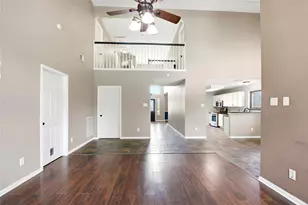 321 Spencer Landing W, La Porte, TX 77571 - Photo 10