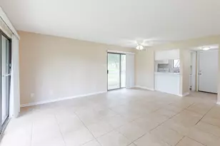 15919 Golf Club Dr, Crosby, TX 77532 - Photo 20