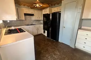 1815 Brumbelow St, Rosenberg, TX 77471 - Photo 4