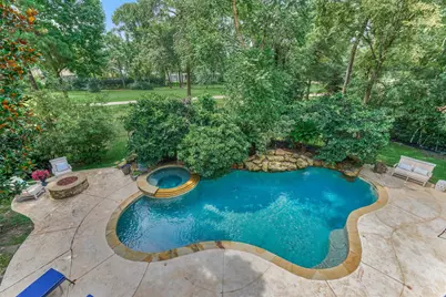 319 S Silvershire Circle, The Woodlands, TX 77381 - Photo 28