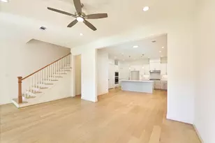 25118 Devlin Creek Dr, Spring, TX 77380 - Photo 4