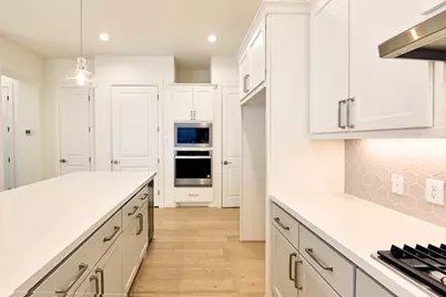 25118 Devlin Creek Drive, Spring, TX 77380 - Photo 8