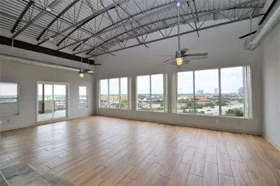 230 W Alabama #1105, Houston, TX 77006 - Photo 6