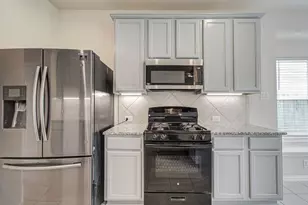 309 Burgundy Dr, Alvin, TX 77511 - Photo 12
