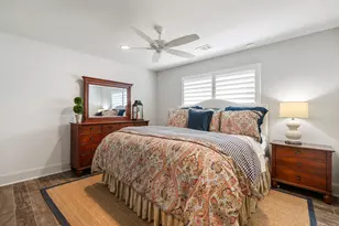 10052 Lynbrook Dr, Houston, TX 77042 - Photo 26