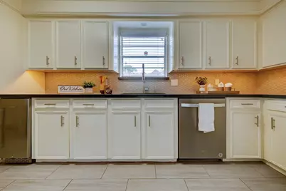 15110 Torry Pines Road, Houston, TX 77062 - Photo 12