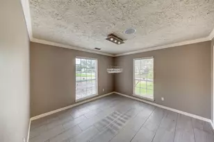 15110 Torry Pines Rd, Houston, TX 77062 - Photo 8