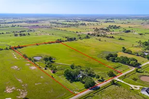 36239 Cochran Rd, Waller, TX 77484 - Photo 1