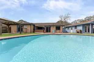 4307 Meadow Glenn Dr, Dickinson, TX 77539 - Photo 18