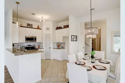 277 Capetown, Conroe, TX 77356 - Photo 4