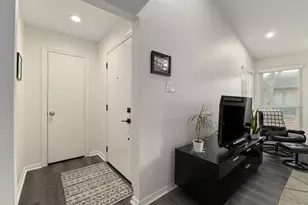 1201 Bering Dr, Houston, TX 77057 - Photo 6