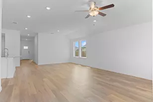 1607 Knox Hill Path, Iowa Colony, TX 77583 - Photo 18