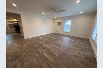 1917 Thonig Road, Houston, TX 77055 - Photo 2