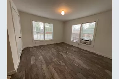 1917 Thonig Road, Houston, TX 77055 - Photo 8