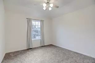 52 Hallmark Dr, Conroe, TX 77304 - Photo 14