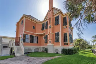 926 Winnie St, Galveston, TX 77550 - Photo 44