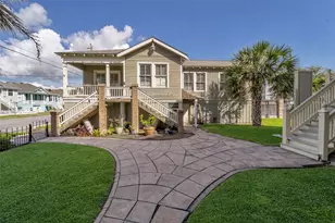 926 Winnie St, Galveston, TX 77550 - Photo 46