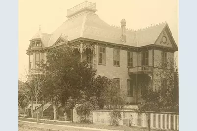 926 Winnie Street, Galveston, TX 77550 - Photo 48