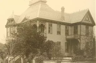 926 Winnie St, Galveston, TX 77550 - Photo 48