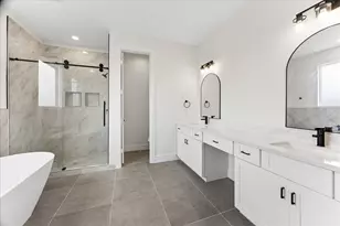 5106 Ricky St, Houston, TX 77033 - Photo 10