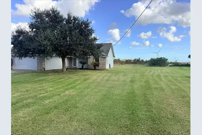 415 County Road 175, Bay City, TX 77415 - Photo 2