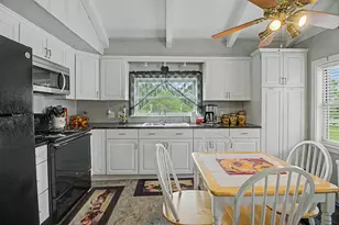 637 Lakeview Dr, Caldwell, TX 77836 - Photo 20