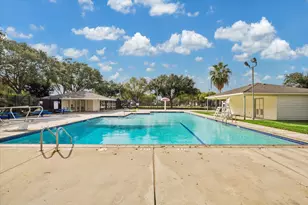 11011 Birch Dr, La Porte, TX 77571 - Photo 36