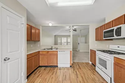5906 Destiny Park Court, Katy, TX 77449 - Photo 8