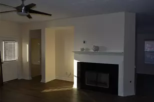 16630 Great Oaks Glen Dr, Houston, TX 77083 - Photo 4