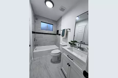 9306 Richland Drive, Houston, TX 77078 - Photo 4