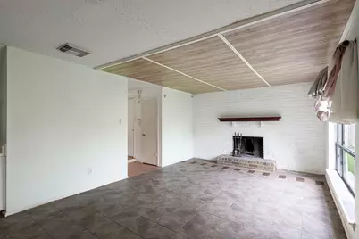 4423 Mossygate Drive, Spring, TX 77373 - Photo 10