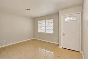 6131 Tiffany Dr, Houston, TX 77085 - Photo 10
