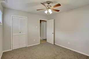 6131 Tiffany Dr, Houston, TX 77085 - Photo 14
