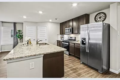 4906 Luke Mathew Drive, Rosharon, TX 77583 - Photo 6