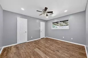 7318 Shady Grove Ln, Houston, TX 77040 - Photo 22